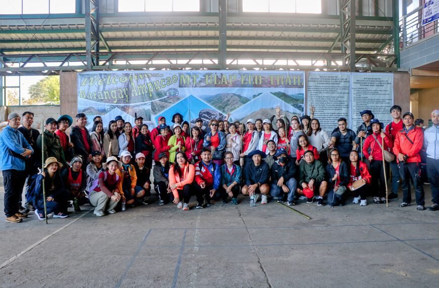 PUSO AT PUNO: LGU Itogon Celebrates Valentine’s Day with Environmental Advocacy at Mt. Ulap